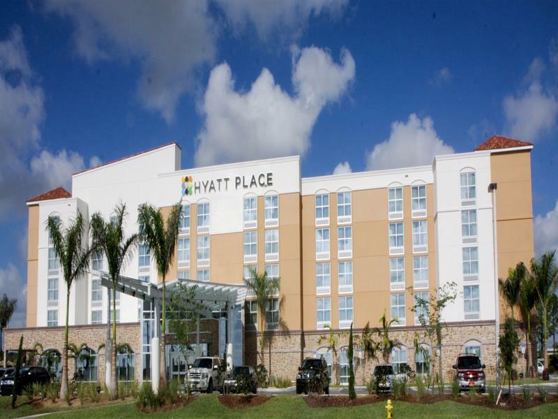 Hyatt Place Fort Myers At The Forum Exterior photo